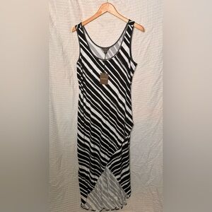 XL Tommy Bahama Brushed Beaker Long Dress!